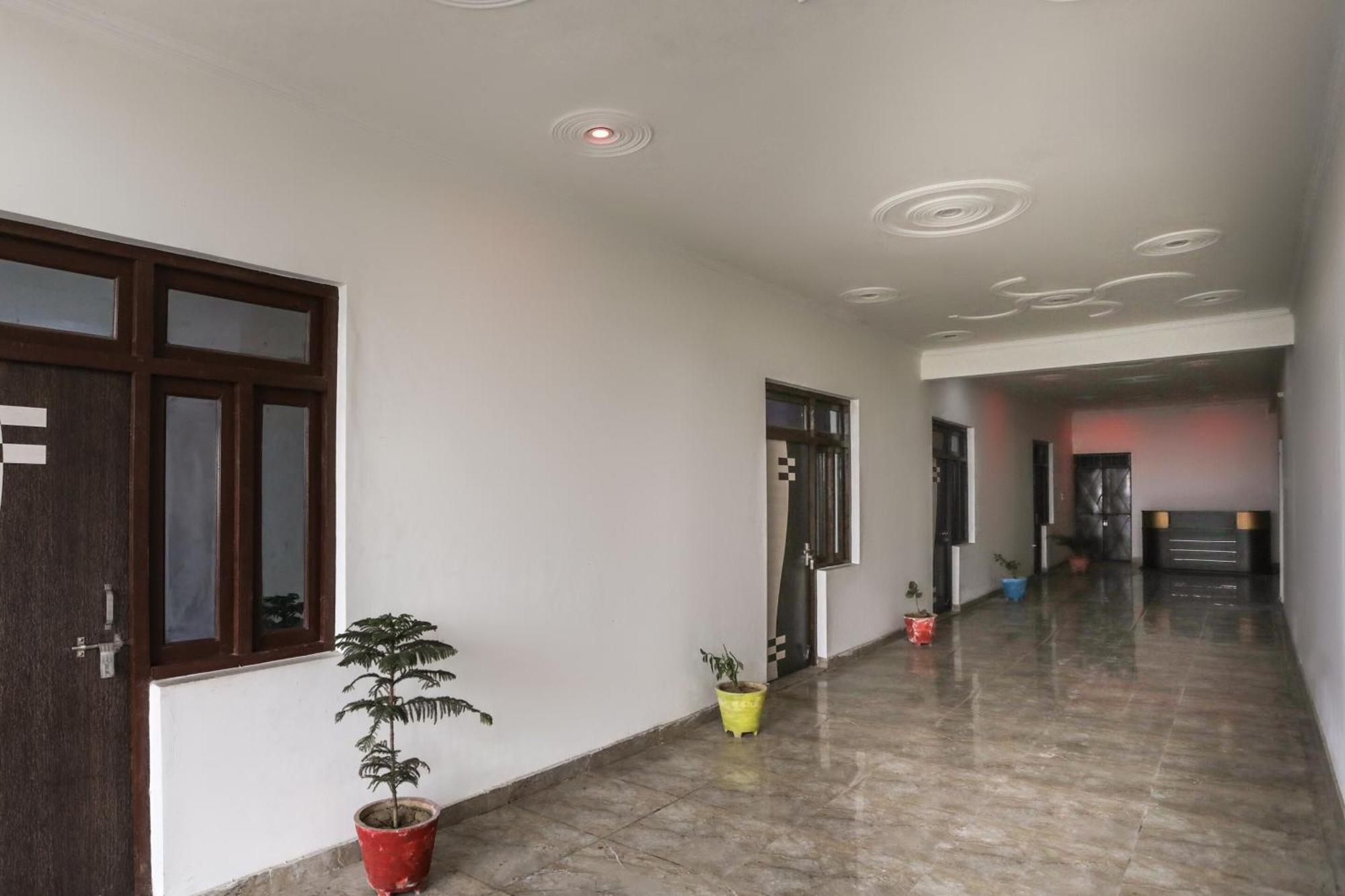 Hotel O Aarush Jhajhar Экстерьер фото